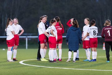 Bild 302 - wBJ SV Wahlstedt - TuS Tensfeld : Ergebnis: 0:1